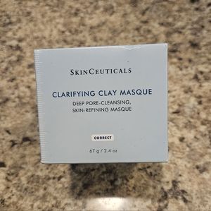 Clarifying Clay Masque